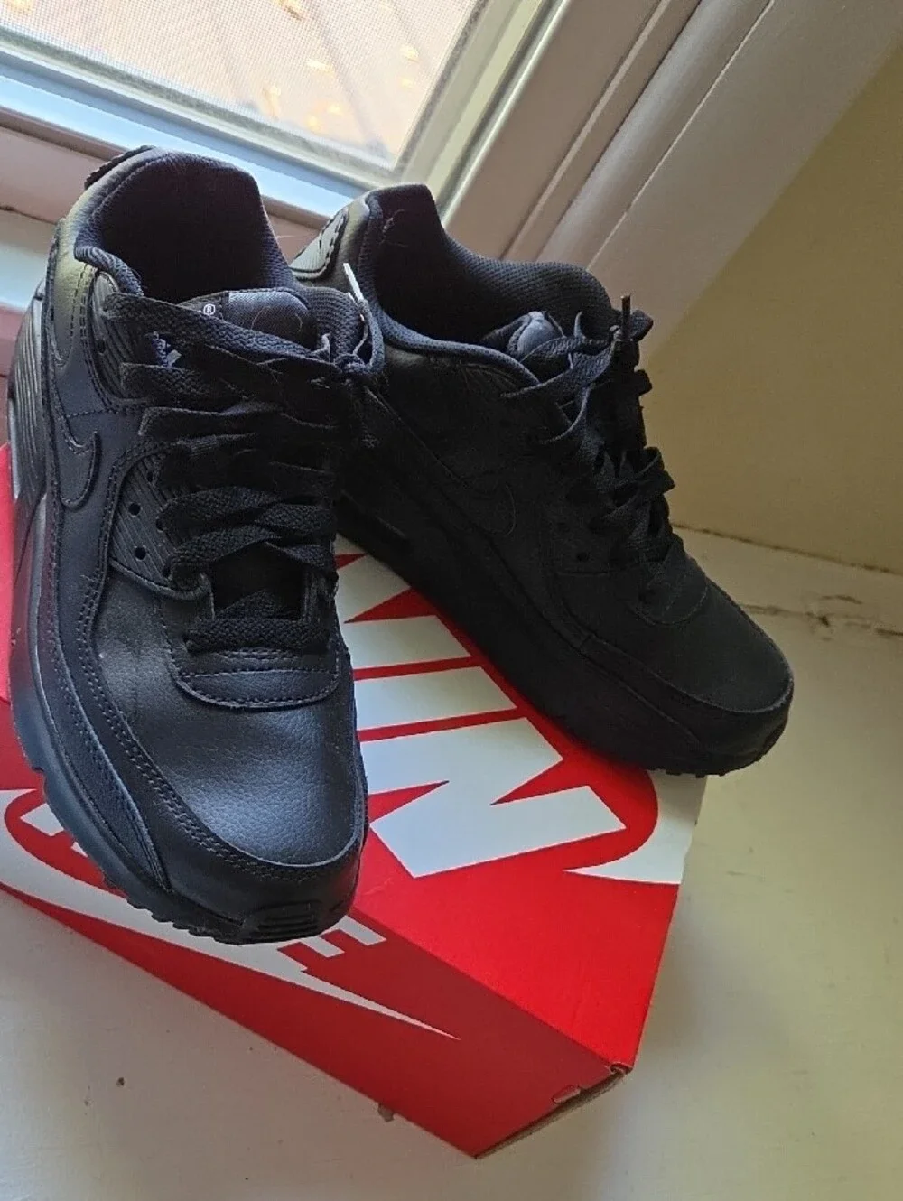 Nike Men’s Air Max - Black